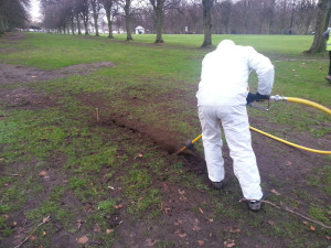 airspading-trench-at-stormont
